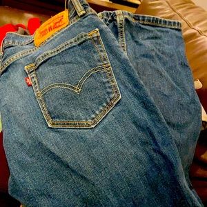 30x30 Levi’s 505. Like new